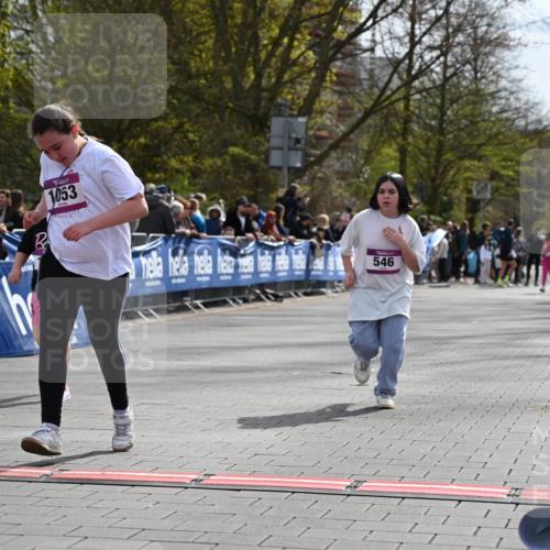 12.04.2026 - 45. Internationalen Wilhelmsburger Insellauf J. Mangold http://msf.ph/oto/9524734 12.04.2026 14:52:38 Ziel 1053, 546, 1803 meine-sportfotos.de