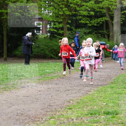 19.04.2026 - Hammer Lauf Dr. Thomas Lammeyer http://msf.ph/oto/9525240 19.04.2026 09:01:26 Laufen 5229, 5048, 205, 56214 meine-sportfotos.de