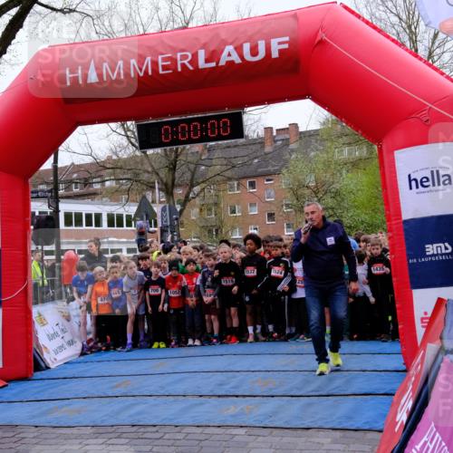 19.04.2026 - Hammer Lauf Tim E. http://msf.ph/oto/9525323 19.04.2026 09:20:10 Ziel  meine-sportfotos.de
