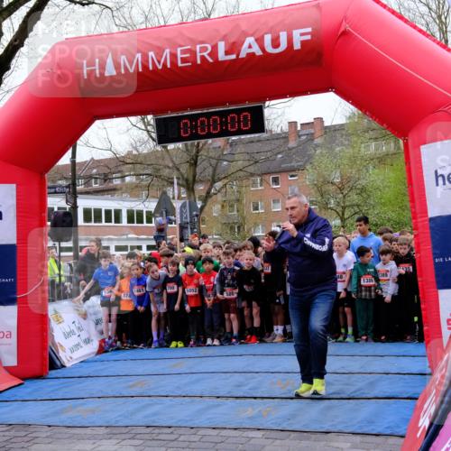 19.04.2026 - Hammer Lauf Tim E. http://msf.ph/oto/9525335 19.04.2026 09:20:23 Ziel 448, 586, 587, 700, 771, 874, 1039, 1040, 1052, 1065, 1086, 1139, 1195, 1237, 1257 meine-sportfotos.de