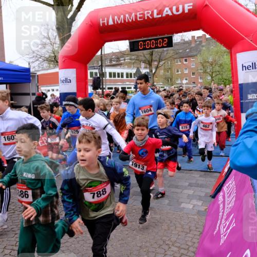 19.04.2026 - Hammer Lauf Tim E. http://msf.ph/oto/9525368 19.04.2026 09:20:31 Ziel 393, 394, 447, 448, 456, 458, 462, 496, 497, 517, 586, 587, 591, 594, 595, 598, 640, 644, 694, 700, 708, 722, 769, 771, 787, 788, 840, 841, 874, 875, 897, 900, 904, 925, 926, 927, 946, 961, 962, 965, 1014, 1024, 1039, 1040, 1052, 1055, 1057, 1058, 1060, 1065, 1078, 1086, 1087, 1139, 1155, 1156, 1172, 1173, 1191, 1192, 1195, 1197, 1199, 1205, 1213, 1222, 1223, 1237, 1238, 1240, 1241, 1242, 1245, 1257, 1259, 1272, 1281, 1282, 1283, 1287, 1306 meine-sportfotos.de