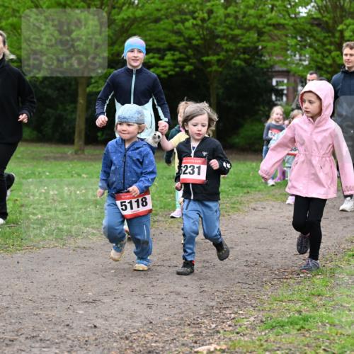 19.04.2026 - Hammer Lauf Dr. Thomas Lammeyer http://msf.ph/oto/9525382 19.04.2026 09:01:42 Laufen 5118, 231, 5148, 5067 meine-sportfotos.de