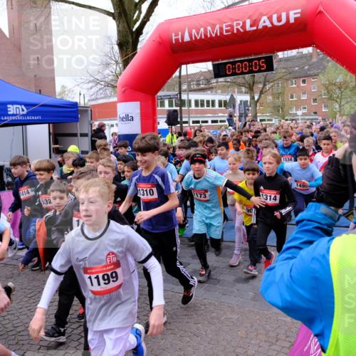 19.04.2026 - Hammer Lauf Tim E. http://msf.ph/oto/9525389 19.04.2026 09:20:33 Ziel 393, 394, 447, 448, 456, 458, 462, 496, 497, 517, 569, 586, 587, 591, 594, 595, 598, 633, 640, 644, 694, 700, 708, 722, 769, 771, 787, 788, 840, 841, 874, 875, 893, 897, 900, 904, 924, 925, 926, 927, 946, 961, 962, 965, 993, 1006, 1014, 1024, 1039, 1040, 1052, 1055, 1057, 1058, 1060, 1065, 1078, 1086, 1087, 1094, 1139, 1155, 1156, 1172, 1173, 1180, 1191, 1192, 1195, 1197, 1199, 1205, 1213, 1222, 1223, 1237, 1238, 1240, 1241, 1242, 1245, 1257, 1259, 1272, 1281, 1282, 1283, 1287, 1306 meine-sportfotos.de
