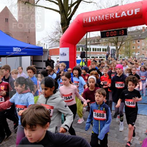 19.04.2026 - Hammer Lauf Tim E. http://msf.ph/oto/9525458 19.04.2026 09:20:42 Ziel 379, 419, 527, 550, 553, 569, 597, 633, 686, 768, 776, 818, 845, 853, 884, 886, 887, 893, 894, 899, 911, 917, 924, 970, 993, 998, 1005, 1006, 1020, 1025, 1088, 1094, 1098, 1099, 1112, 1128, 1135, 1136, 1138, 1154, 1178, 1180, 1181, 1221, 1225, 1254, 1302, 1365, 1374, 1376, 1378, 1382, 1383, 1384, 1408, 1412, 1416, 1418, 1419, 1424, 1425, 1465, 1542, 1546, 1547, 1548, 1550, 1551, 1553, 1555, 1556, 1620, 1622, 1658, 1661 meine-sportfotos.de