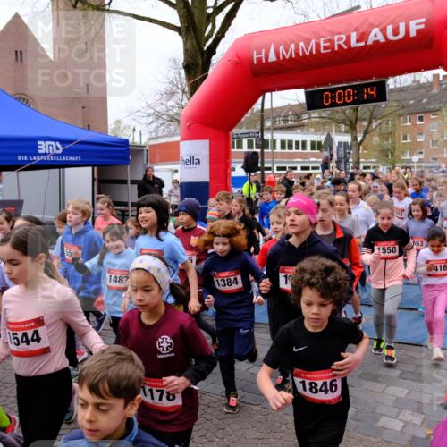 19.04.2026 - Hammer Lauf Tim E. http://msf.ph/oto/9525464 19.04.2026 09:20:42 Ziel 379, 419, 527, 550, 553, 569, 597, 633, 686, 768, 776, 818, 845, 853, 884, 886, 887, 893, 894, 899, 911, 917, 924, 970, 993, 998, 1005, 1006, 1020, 1025, 1088, 1094, 1098, 1099, 1112, 1128, 1135, 1136, 1138, 1154, 1178, 1180, 1181, 1221, 1225, 1254, 1302, 1365, 1374, 1376, 1378, 1382, 1383, 1384, 1408, 1412, 1416, 1418, 1419, 1424, 1425, 1465, 1542, 1546, 1547, 1548, 1550, 1551, 1553, 1555, 1556, 1620, 1622, 1658, 1661 meine-sportfotos.de