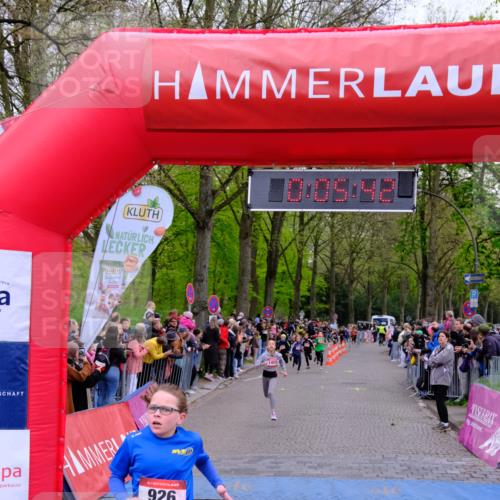 19.04.2026 - Hammer Lauf Tim E. http://msf.ph/oto/9525803 19.04.2026 09:26:11 Ziel 926, 1241, 1314, 1348, 1405, 1524, 1528, 1893 meine-sportfotos.de