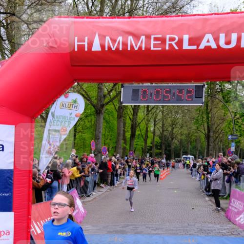19.04.2026 - Hammer Lauf Tim E. http://msf.ph/oto/9525806 19.04.2026 09:26:11 Ziel 926, 1241, 1314, 1348, 1405, 1524, 1528, 1893 meine-sportfotos.de