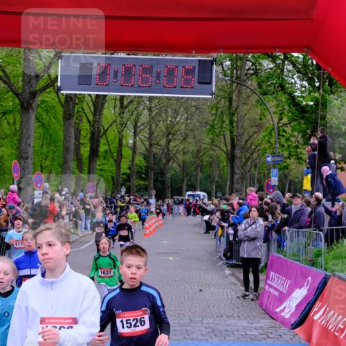 19.04.2026 - Hammer Lauf Tim E. http://msf.ph/oto/9525957 19.04.2026 09:26:34 Ziel 458, 633, 1154, 1173, 1191, 1223, 1325, 1396, 1398, 1526, 1538, 1603, 1637, 1652, 1811, 1915 meine-sportfotos.de