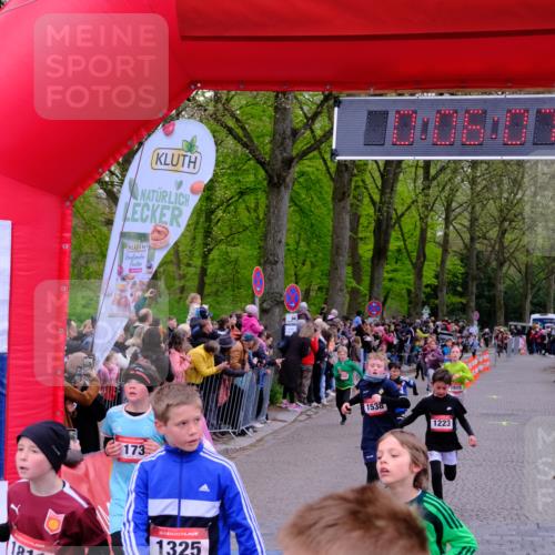 19.04.2026 - Hammer Lauf Tim E. http://msf.ph/oto/9525970 19.04.2026 09:26:36 Ziel 458, 1154, 1173, 1191, 1223, 1325, 1396, 1398, 1449, 1526, 1538, 1603, 1637, 1651, 1652, 1811, 1915 meine-sportfotos.de