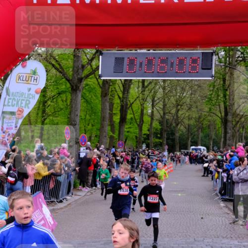 19.04.2026 - Hammer Lauf Tim E. http://msf.ph/oto/9525973 19.04.2026 09:26:36 Ziel 458, 1154, 1173, 1191, 1223, 1325, 1396, 1398, 1449, 1526, 1538, 1603, 1637, 1651, 1652, 1811, 1915 meine-sportfotos.de