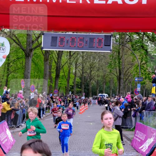 19.04.2026 - Hammer Lauf Tim E. http://msf.ph/oto/9526000 19.04.2026 09:26:39 Ziel 458, 840, 1173, 1191, 1223, 1325, 1449, 1522, 1538, 1637, 1651, 1652, 1804, 1811, 1886, 1915 meine-sportfotos.de