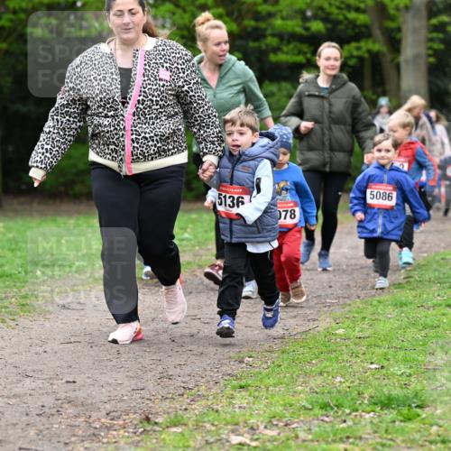 19.04.2026 - Hammer Lauf Dr. Thomas Lammeyer http://msf.ph/oto/9526034 19.04.2026 09:11:29 Laufen 5136, 078, 5086 meine-sportfotos.de