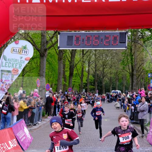 19.04.2026 - Hammer Lauf Tim E. http://msf.ph/oto/9526051 19.04.2026 09:26:48 Ziel 569, 694, 708, 840, 1051, 1391, 1454, 1465, 1477, 1816, 1875, 1886 meine-sportfotos.de