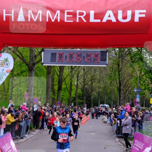 19.04.2026 - Hammer Lauf Tim E. http://msf.ph/oto/9526067 19.04.2026 09:26:58 Ziel 447, 1178, 1310, 1355, 1432, 1439, 1445, 1478, 1530, 1531, 1534, 1702, 1805, 1810, 1822, 1863 meine-sportfotos.de