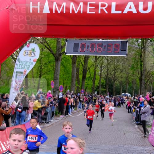 19.04.2026 - Hammer Lauf Tim E. http://msf.ph/oto/9526127 19.04.2026 09:27:08 Ziel 379, 456, 595, 769, 927, 1172, 1195, 1272, 1412, 1461, 1521, 1523, 1530, 1756, 1810 meine-sportfotos.de
