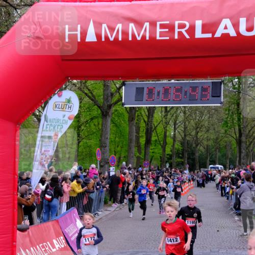 19.04.2026 - Hammer Lauf Tim E. http://msf.ph/oto/9526140 19.04.2026 09:27:12 Ziel 379, 456, 517, 550, 595, 1172, 1195, 1412, 1419, 1433, 1461, 1662, 1668, 1758 meine-sportfotos.de