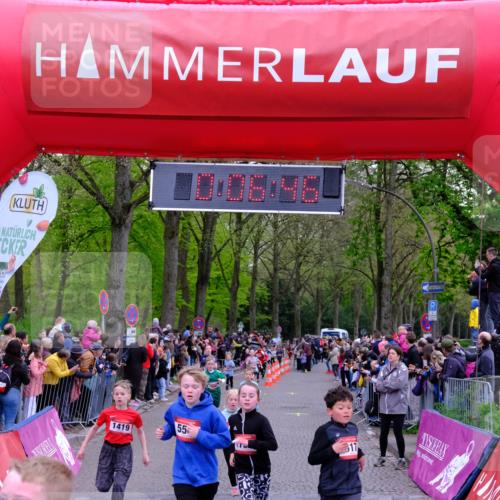 19.04.2026 - Hammer Lauf Tim E. http://msf.ph/oto/9526154 19.04.2026 09:27:15 Ziel 456, 517, 550, 1172, 1195, 1365, 1412, 1419, 1433, 1443, 1480, 1548, 1600, 1662, 1668, 1758 meine-sportfotos.de
