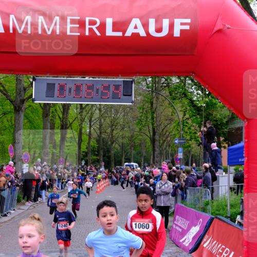 19.04.2026 - Hammer Lauf Tim E. http://msf.ph/oto/9526176 19.04.2026 09:27:22 Ziel 462, 1060, 1221, 1222, 1240, 1365, 1408, 1424, 1433, 1443, 1480, 1507, 1548, 1600 meine-sportfotos.de