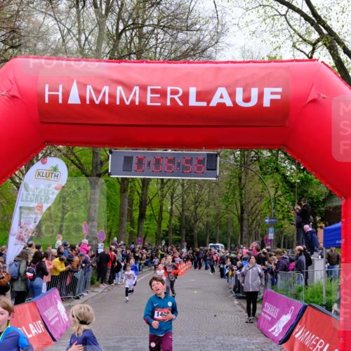 19.04.2026 - Hammer Lauf Tim E. http://msf.ph/oto/9526181 19.04.2026 09:27:25 Ziel 462, 911, 1060, 1221, 1222, 1225, 1240, 1365, 1408, 1424, 1448, 1480, 1507 meine-sportfotos.de