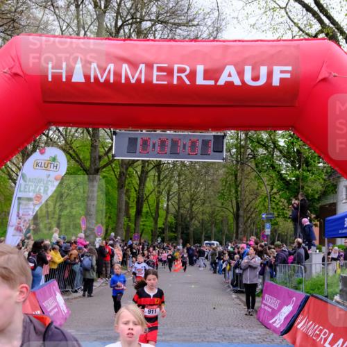 19.04.2026 - Hammer Lauf Tim E. http://msf.ph/oto/9526194 19.04.2026 09:27:30 Ziel 462, 586, 884, 893, 911, 1225, 1306, 1328, 1337, 1400, 1413, 1424, 1448 meine-sportfotos.de