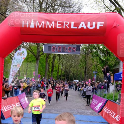19.04.2026 - Hammer Lauf Tim E. http://msf.ph/oto/9526200 19.04.2026 09:27:33 Ziel 586, 884, 887, 893, 911, 998, 1155, 1205, 1225, 1306, 1309, 1328, 1337, 1373, 1400, 1410, 1413, 1435, 1448, 1685, 1864 meine-sportfotos.de