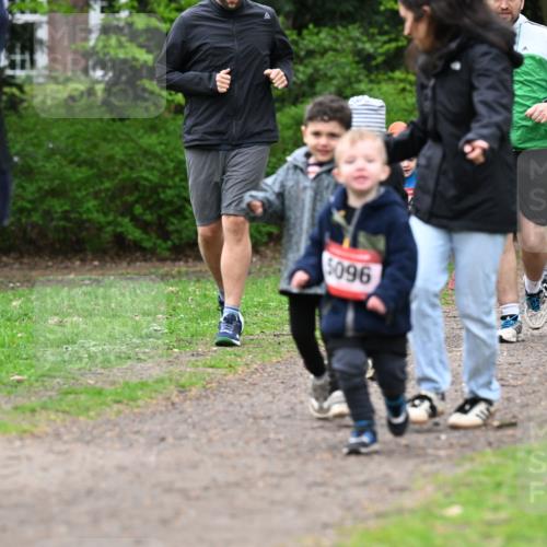 19.04.2026 - Hammer Lauf Dr. Thomas Lammeyer http://msf.ph/oto/9526233 19.04.2026 09:11:51 Laufen 5096, 5180 meine-sportfotos.de