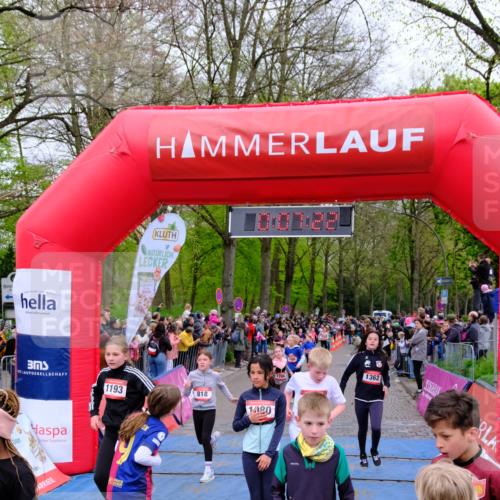 19.04.2026 - Hammer Lauf Tim E. http://msf.ph/oto/9526257 19.04.2026 09:27:50 Ziel 640, 816, 818, 874, 1006, 1023, 1080, 1193, 1287, 1425, 1453, 1520, 1657, 1659, 1706, 1707, 1737, 1746, 1814, 1890 meine-sportfotos.de