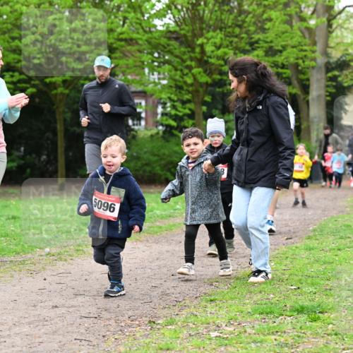 19.04.2026 - Hammer Lauf Dr. Thomas Lammeyer http://msf.ph/oto/9526261 19.04.2026 09:11:53 Laufen 5096 meine-sportfotos.de