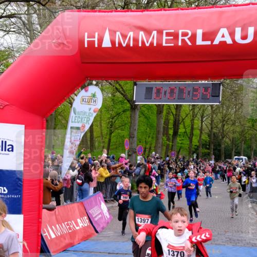 19.04.2026 - Hammer Lauf Tim E. http://msf.ph/oto/9526285 19.04.2026 09:28:02 Ziel 597, 598, 965, 1128, 1156, 1213, 1370, 1372, 1437, 1450, 1458, 1503, 1529, 1619, 1635, 1658, 1661, 1688, 1716, 1838, 1846, 1855 meine-sportfotos.de
