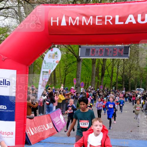 19.04.2026 - Hammer Lauf Tim E. http://msf.ph/oto/9526288 19.04.2026 09:28:03 Ziel 597, 598, 965, 1156, 1213, 1238, 1370, 1372, 1437, 1450, 1458, 1482, 1503, 1529, 1619, 1635, 1658, 1688, 1838, 1846, 1855 meine-sportfotos.de