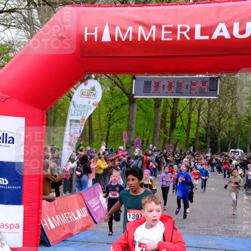 19.04.2026 - Hammer Lauf Tim E. http://msf.ph/oto/9526291 19.04.2026 09:28:03 Ziel 597, 598, 965, 1156, 1213, 1238, 1370, 1372, 1437, 1450, 1458, 1482, 1503, 1529, 1619, 1635, 1658, 1688, 1838, 1846, 1855 meine-sportfotos.de