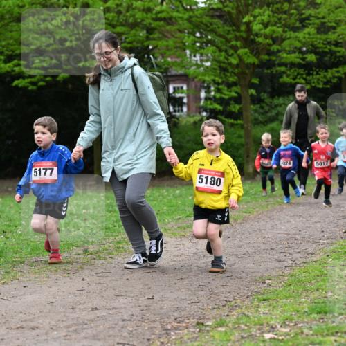 19.04.2026 - Hammer Lauf Dr. Thomas Lammeyer http://msf.ph/oto/9526308 19.04.2026 09:11:59 Laufen 5177, 5180, 5156, 024, 5017 meine-sportfotos.de