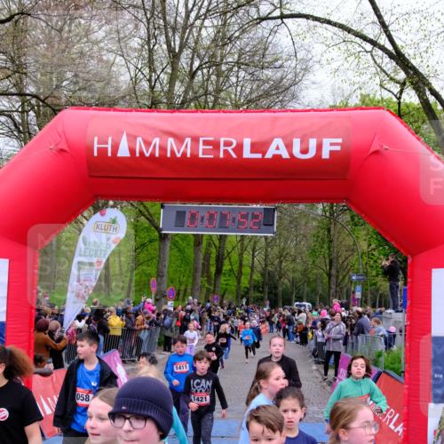 19.04.2026 - Hammer Lauf Tim E. http://msf.ph/oto/9526326 19.04.2026 09:28:21 Ziel 419, 476, 495, 587, 722, 829, 1025, 1058, 1113, 1139, 1289, 1411, 1421, 1460, 1501, 1542, 1555, 1620, 1670, 1674, 1678, 1714, 1787 meine-sportfotos.de