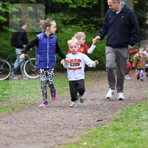 19.04.2026 - Hammer Lauf Dr. Thomas Lammeyer http://msf.ph/oto/9526383 19.04.2026 09:12:10 Laufen 5209 meine-sportfotos.de