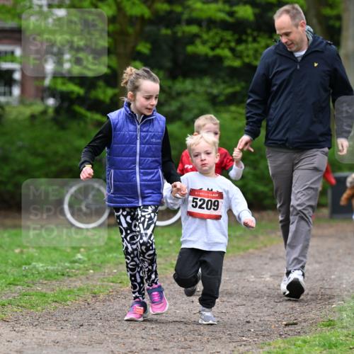 19.04.2026 - Hammer Lauf Dr. Thomas Lammeyer http://msf.ph/oto/9526394 19.04.2026 09:12:11 Laufen 5209 meine-sportfotos.de