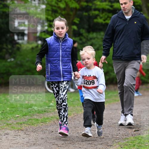 19.04.2026 - Hammer Lauf Dr. Thomas Lammeyer http://msf.ph/oto/9526403 19.04.2026 09:12:12 Laufen 5209 meine-sportfotos.de