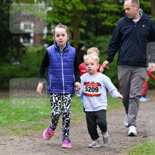 19.04.2026 - Hammer Lauf Dr. Thomas Lammeyer http://msf.ph/oto/9526405 19.04.2026 09:12:12 Laufen 5209 meine-sportfotos.de