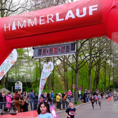 19.04.2026 - Hammer Lauf Tim E. http://msf.ph/oto/9526508 19.04.2026 09:29:19 Ziel 553, 700, 795, 1054, 1138, 1194, 1254, 1499, 1546, 1551, 1562, 1780, 1885 meine-sportfotos.de