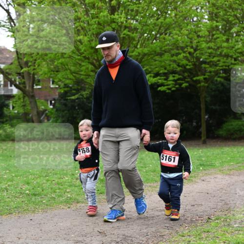 19.04.2026 - Hammer Lauf Dr. Thomas Lammeyer http://msf.ph/oto/9526575 19.04.2026 09:13:40 Laufen 5158, 5161 meine-sportfotos.de