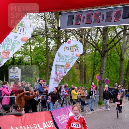 19.04.2026 - Hammer Lauf Tim E. http://msf.ph/oto/9526579 19.04.2026 09:29:38 Ziel 706, 824, 841, 852, 961, 1078, 1248, 1399, 1487, 1709, 1771 meine-sportfotos.de