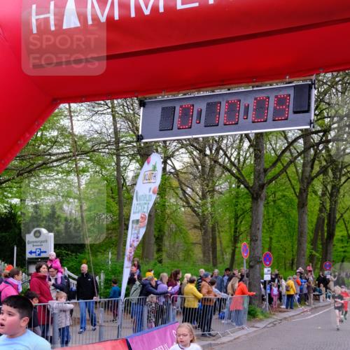 19.04.2026 - Hammer Lauf Tim E. http://msf.ph/oto/9526752 19.04.2026 09:30:36 Ziel 787, 851, 1467, 1495 meine-sportfotos.de
