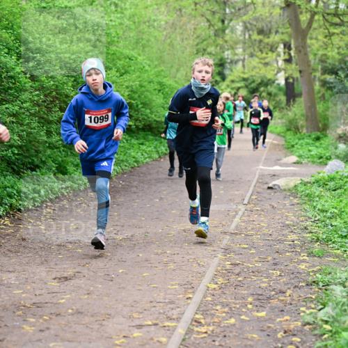19.04.2026 - Hammer Lauf Dr. Thomas Lammeyer http://msf.ph/oto/9527002 19.04.2026 09:24:54 Laufen 1526, 1099 meine-sportfotos.de