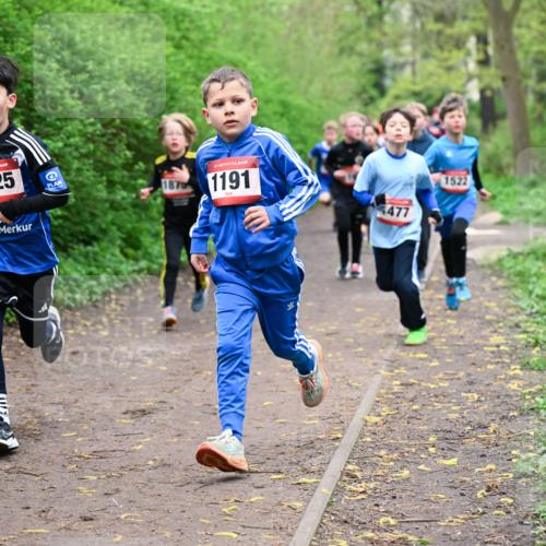 19.04.2026 - Hammer Lauf Dr. Thomas Lammeyer http://msf.ph/oto/9527099 19.04.2026 09:25:06 Laufen 1525, 187, 1191, 477, 1522 meine-sportfotos.de