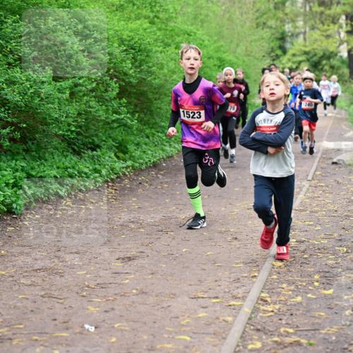 19.04.2026 - Hammer Lauf Dr. Thomas Lammeyer http://msf.ph/oto/9527257 19.04.2026 09:25:23 Laufen 1523, 1240 meine-sportfotos.de