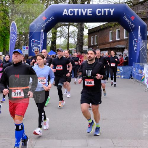 19.04.2026 - Hammer Lauf Tim E. http://msf.ph/oto/9527558 19.04.2026 09:46:12 Ziel  meine-sportfotos.de