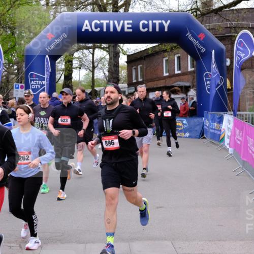 19.04.2026 - Hammer Lauf Tim E. http://msf.ph/oto/9527561 19.04.2026 09:46:12 Ziel  meine-sportfotos.de