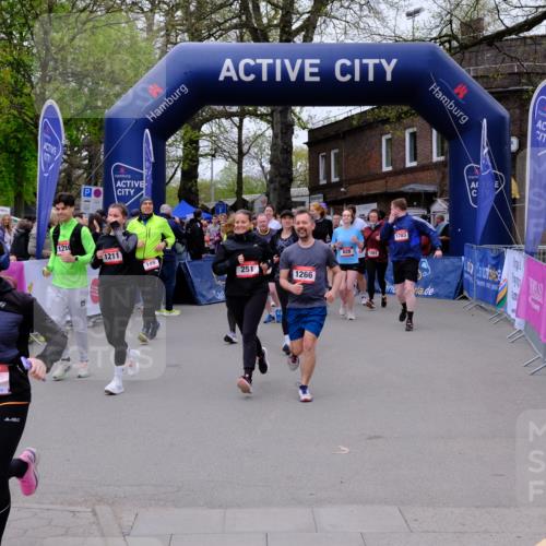 19.04.2026 - Hammer Lauf Tim E. http://msf.ph/oto/9527644 19.04.2026 09:46:24 Ziel  meine-sportfotos.de