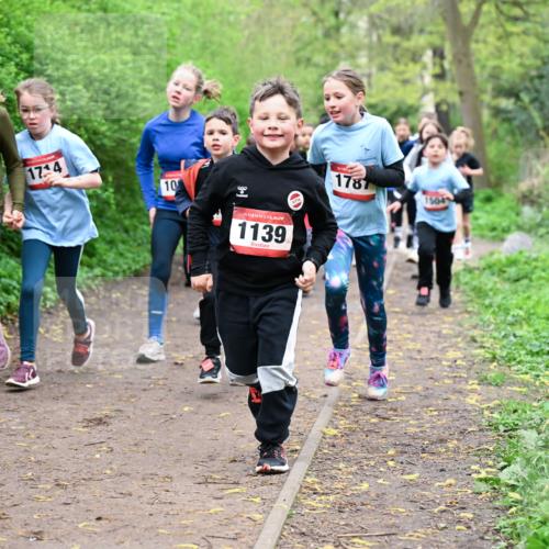 19.04.2026 - Hammer Lauf Dr. Thomas Lammeyer http://msf.ph/oto/9527741 19.04.2026 09:26:23 Laufen 1795, 1714, 1139, 1787 meine-sportfotos.de