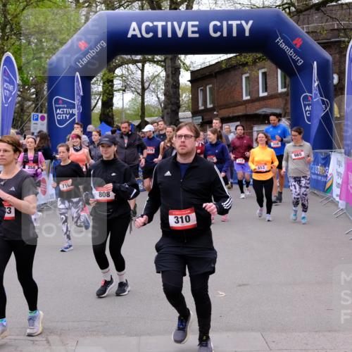 19.04.2026 - Hammer Lauf Tim E. http://msf.ph/oto/9527742 19.04.2026 09:46:34 Ziel  meine-sportfotos.de