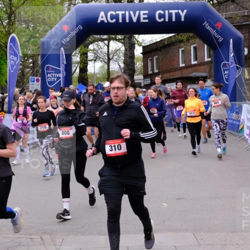 19.04.2026 - Hammer Lauf Tim E. http://msf.ph/oto/9527745 19.04.2026 09:46:35 Ziel  meine-sportfotos.de